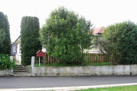 Photo of property in 42 Rainforth Street, Roslyn, Palmerston North, 4414