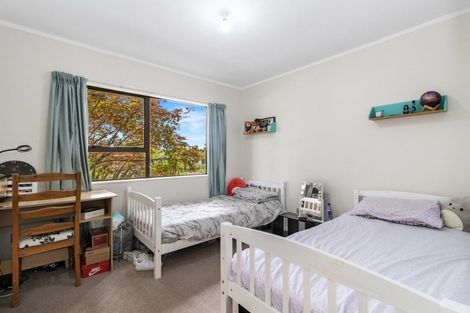 Photo of property in 28 Lansdowne Crescent, Glenview, Hamilton, 3206