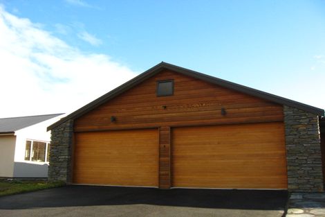 Photo of property in 5 Castalia Drive, Lake Hayes, Queenstown, 9304