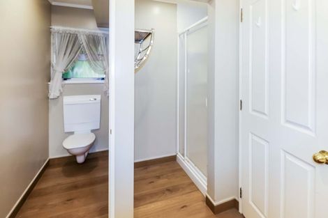 Photo of property in 9 Longmont Terrace, Churton Park, Wellington, 6037