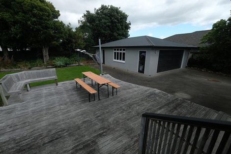 Photo of property in 25 Karina Terrace, Roslyn, Palmerston North, 4414