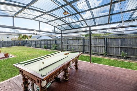 Photo of property in 7 Kahika Grove, Huapai, Kumeu, 0810