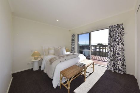 Photo of property in 5 Main Road, Redcliffs, Christchurch, 8081