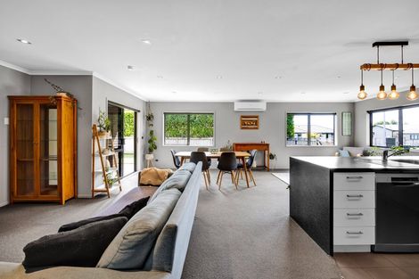 Photo of property in 3 Estate Grove, Inglewood, 4330