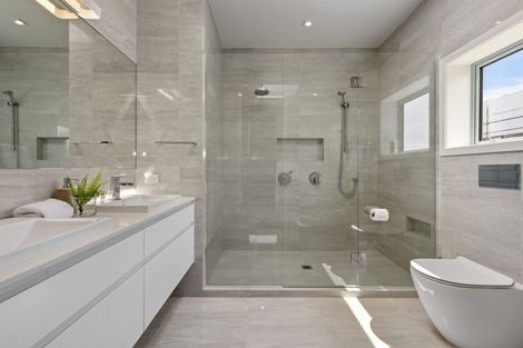 Photo of property in 8/258 Hurstmere Road, Takapuna, Auckland, 0622