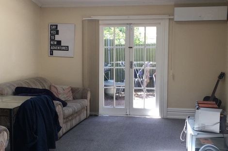 Photo of property in 13 Home Street, Mount Victoria, Wellington, 6011