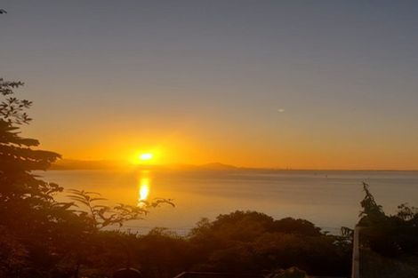 Photo of property in 102 Beach Road, Onerahi, Whangarei, 0110