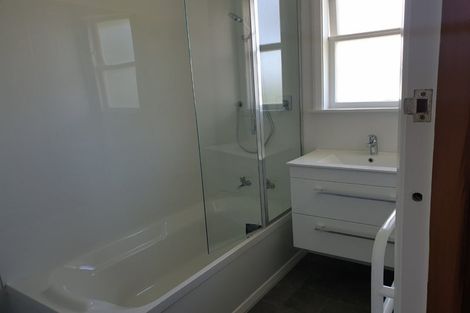 Photo of property in 28 Saint Annes Street, Levin, 5510