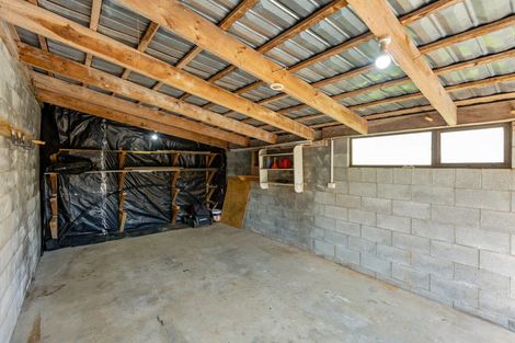 Photo of property in 2/22 Dartmoor Avenue, Westown, New Plymouth, 4310