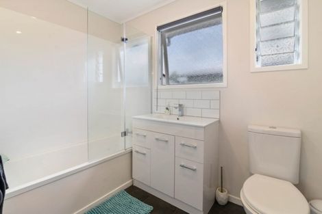 Photo of property in 29 Tennyson Drive, Owhata, Rotorua, 3010