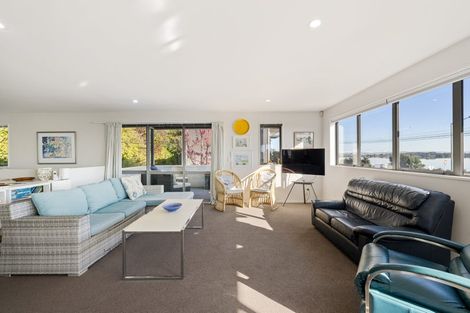 Photo of property in 6 Mccormacks Bay Road, Mount Pleasant, Christchurch, 8081