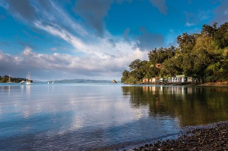 Photo of property in 14 Okoka Road, Omiha, Waiheke Island, 1081