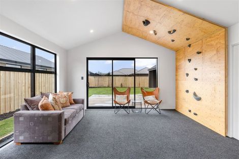 Photo of property in 76 Brenley Drive, Rolleston, 7614