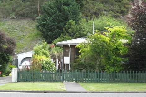 Photo of property in 94 Wakefield Avenue, Sumner, Christchurch, 8081