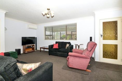 Photo of property in 12 Amber Lane, Melville, Hamilton, 3206