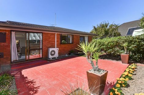 Photo of property in 9a Tivoli Place, Bishopdale, Christchurch, 8053