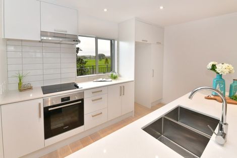 Photo of property in 213/252 Centreway Road, Orewa, 0931