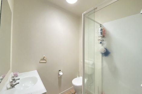 Photo of property in 6/372 Rosedale Road, Rosedale, Auckland, 0632