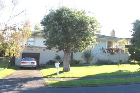 Photo of property in 1/9 Sorrel Crescent, Bucklands Beach, Auckland, 2012