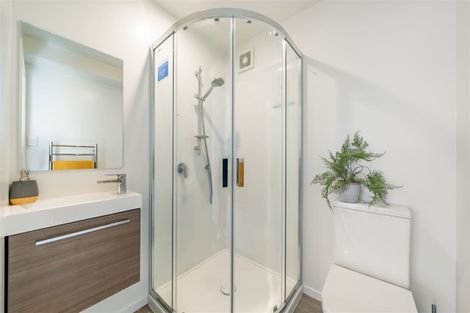 Photo of property in 1 Riverlea Way, Totara Park, Upper Hutt, 5018