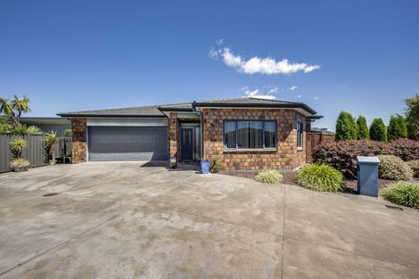 Photo of property in 18 Portland Place, Poraiti, Napier, 4112