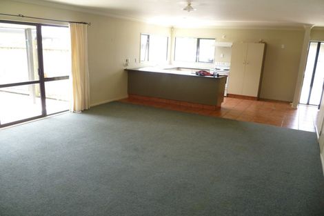 Photo of property in 112b Linton Street, West End, Palmerston North, 4410