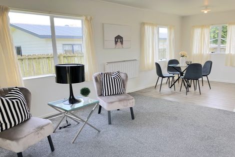 Photo of property in 27b Cosgrave Road, Papakura, 2110