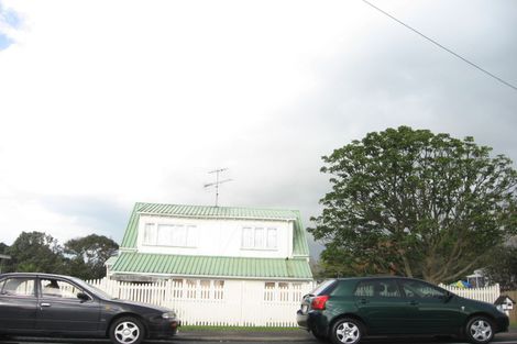 Photo of property in 1/103 Mellons Road, Mellons Bay, Auckland, 2014