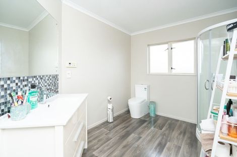 Photo of property in 19 Ben Lomond Place, Nawton, Hamilton, 3200