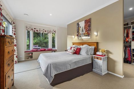 Photo of property in 127 Whangaparaoa Road, Red Beach, 0932
