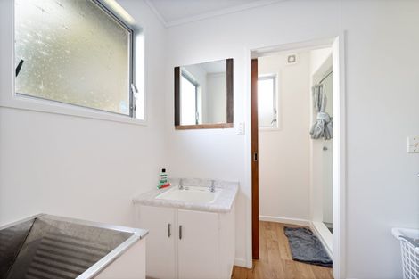 Photo of property in 1/60a View Road, Henderson, Auckland, 0612