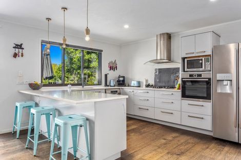 Photo of property in 1 Tawhara Place, Edgecumbe, 3120