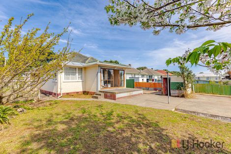 Photo of property in 42 Harper Street, Gonville, Whanganui, 4501