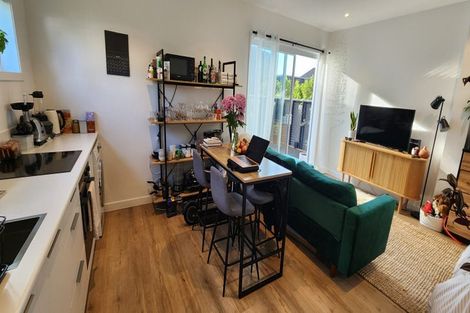 Photo of property in 37 Gulf View Road, Murrays Bay, Auckland, 0630