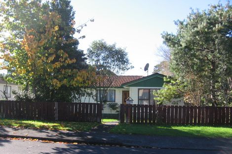 Photo of property in 15 Coey Place, Glen Eden, Auckland, 0602