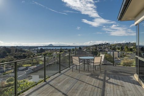 Photo of property in 35 Estuary View Road, Welcome Bay, Tauranga, 3112