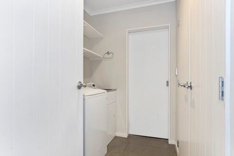 Photo of property in 6 Ohope Place, Papamoa Beach, Papamoa, 3118