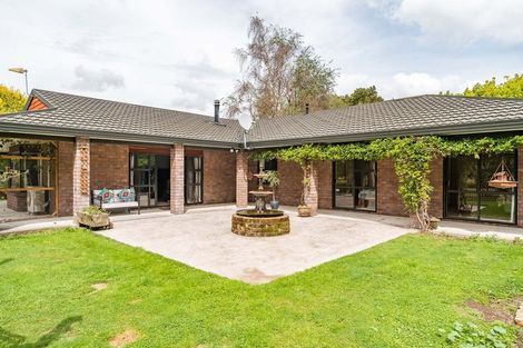 Photo of property in 71 Railway Road, Dalefield, Carterton, 5791