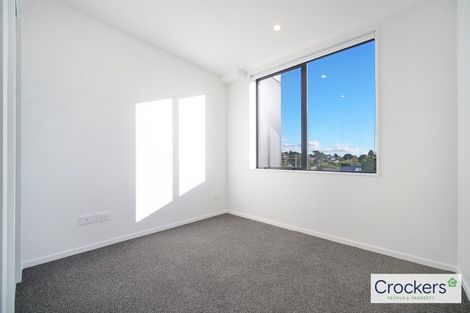 Photo of property in 202/5 Rauemi Way, Te Atatu South, Auckland, 0610
