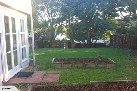 Photo of property in 14 Lanigan Street, Birkdale, Auckland, 0626