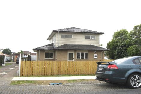 Photo of property in 30 Manuroa Road, Takanini, 2112