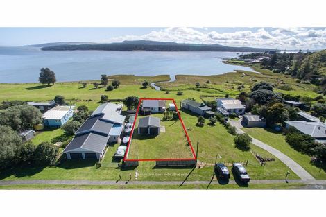 Photo of property in 66 Maunsell Road, Port Waikato, Tuakau, 2695