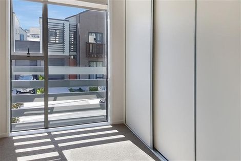 Photo of property in 5 Tuatua Road, Hobsonville, Auckland, 0616