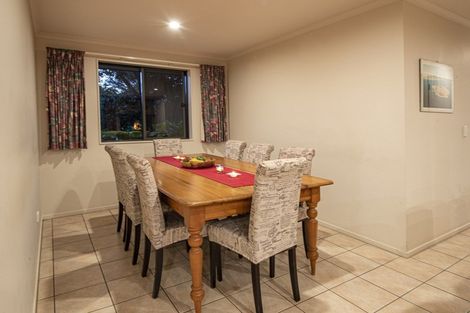 Photo of property in 4 Curlew Place, One Tree Point, 0118