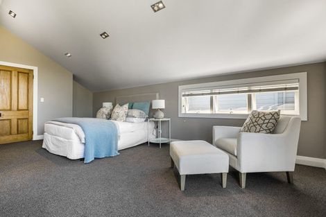 Photo of property in 30 Church Street, Devonport, Auckland, 0624