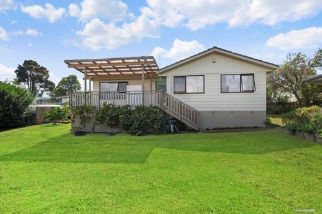 Photo of property in 26 West Harbour Drive, West Harbour, Auckland, 0618