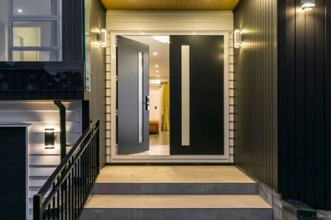 Photo of property in 91 San Valentino Drive, Henderson, Auckland, 0612