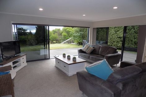 Photo of property in 2 Flight Valley Way, Welcome Bay, Tauranga, 3175