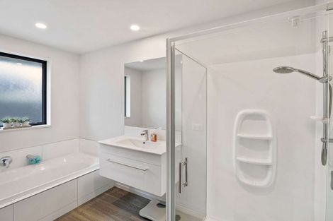 Photo of property in 40 Andesite Drive, Rolleston, 7614