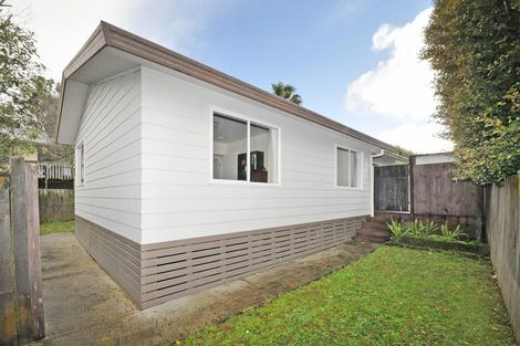 Photo of property in 176 Solar Road, Glen Eden, Auckland, 0602